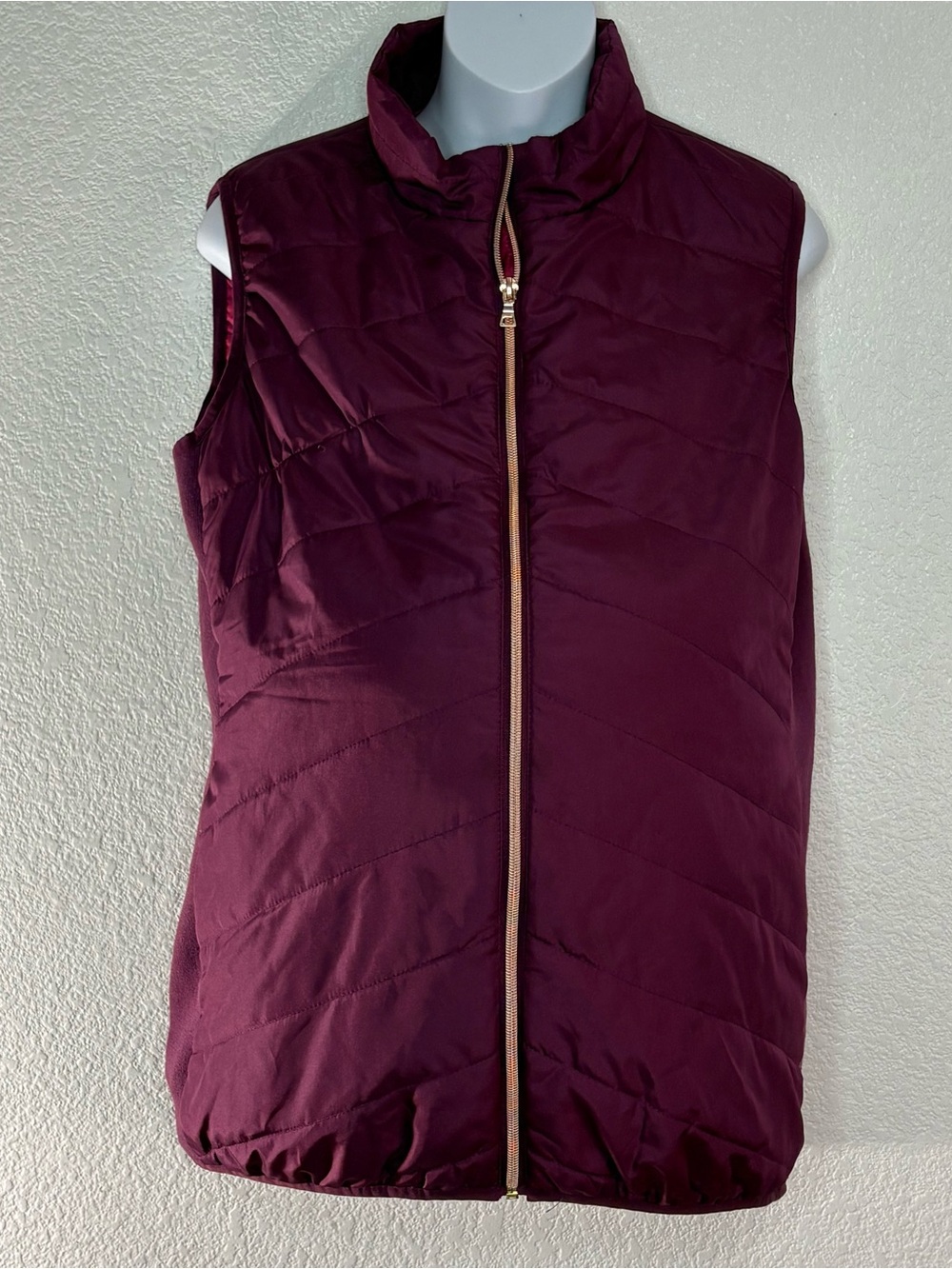 Motherhood Quilted Sleeveless Vest - Wine
